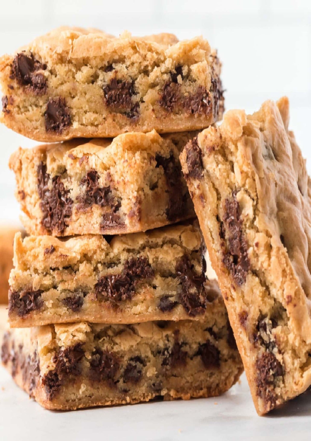 The Chewy Chocolate Chip Gourmet Cookie Bar